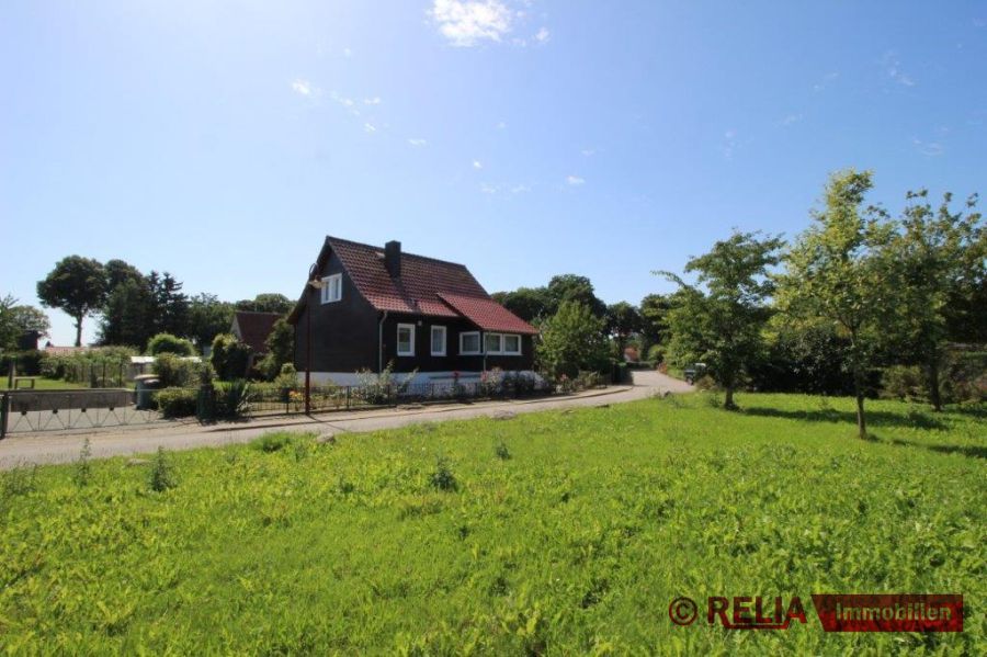 Gepflegtes Einfamilienhaus mit Potential 