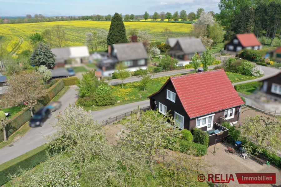 Gepflegtes Einfamilienhaus mit Potential 